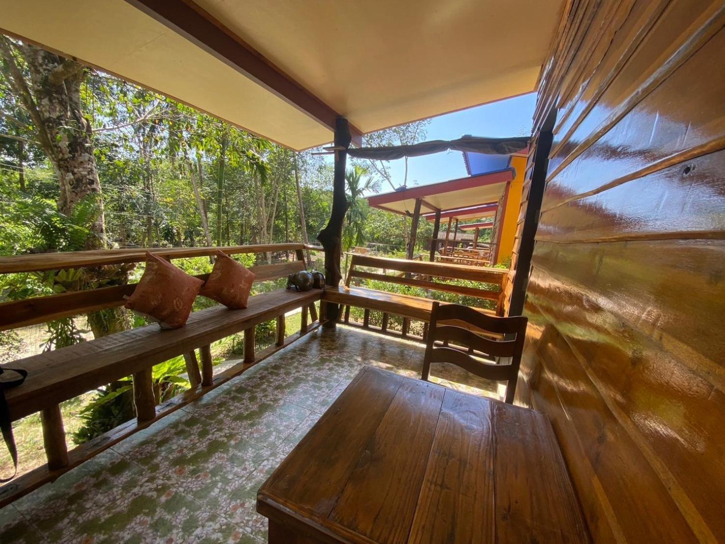 Baan Panseng Bungalow Ko Kut Luaran gambar
