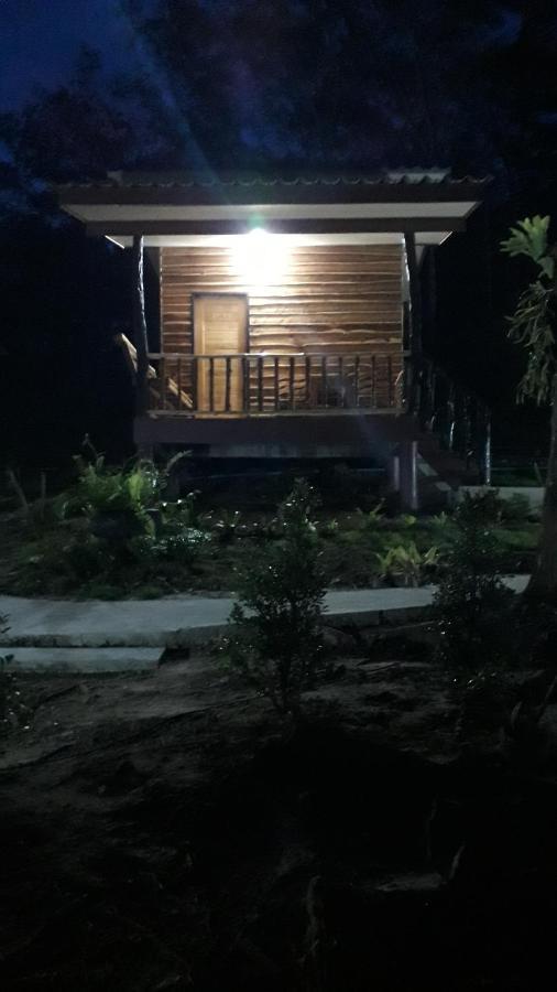 Baan Panseng Bungalow Ko Kut Luaran gambar